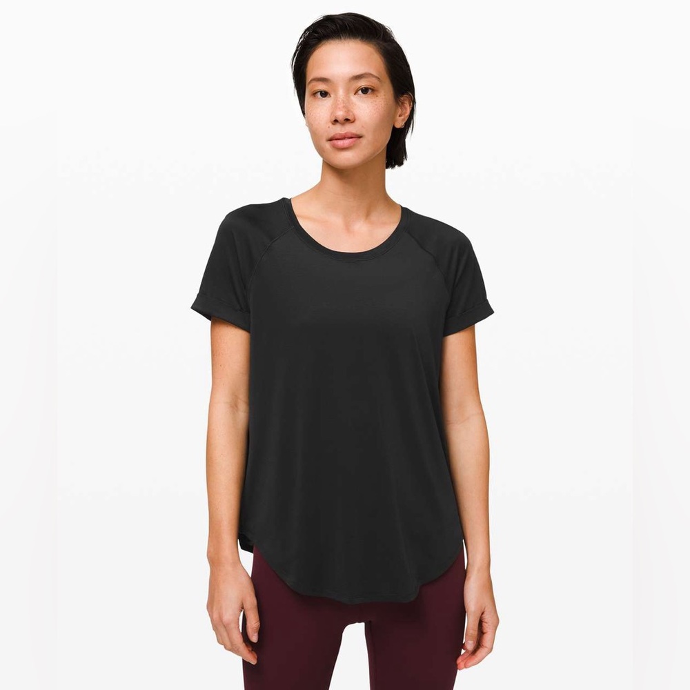 Lululemon Lightweight Short Sleeve Shirt